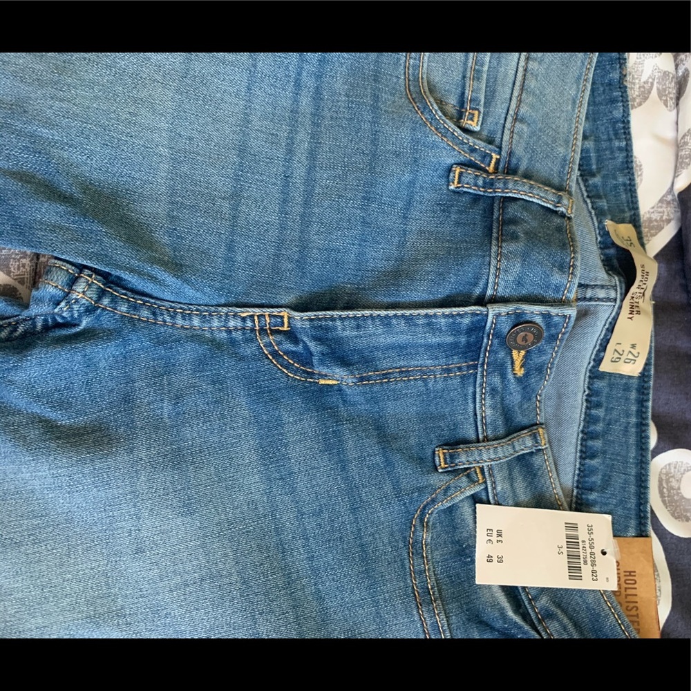 Holister super skinny jeans *brand new*